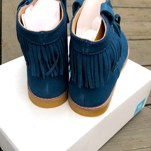 Brand New size 6 Elephantito Bootie with fringe - Picture 4 of 5